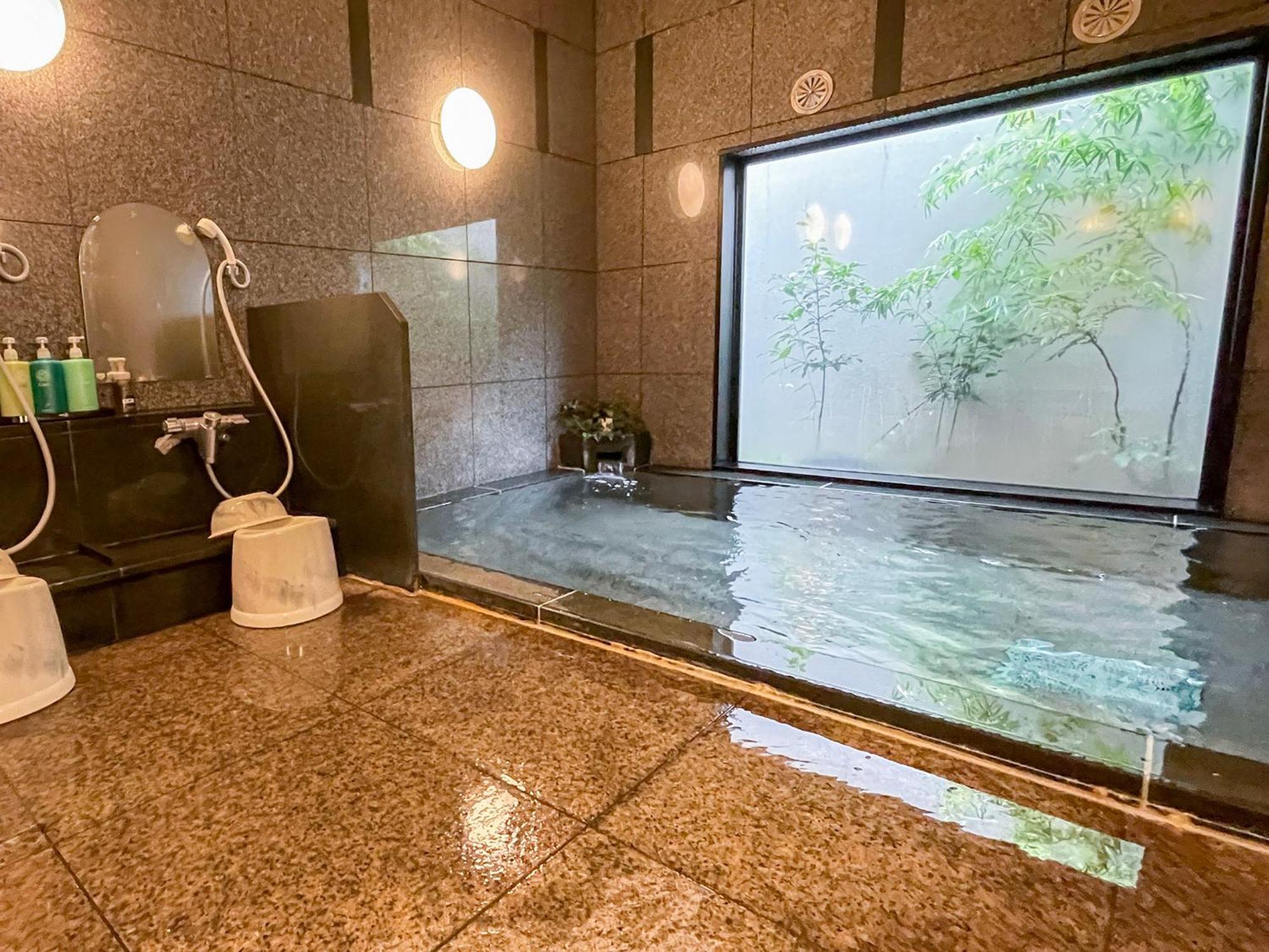 Hotel Route-inn Iyo-saijo 3*
